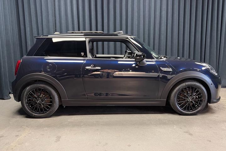 Sort Mini Cooper fra 2021