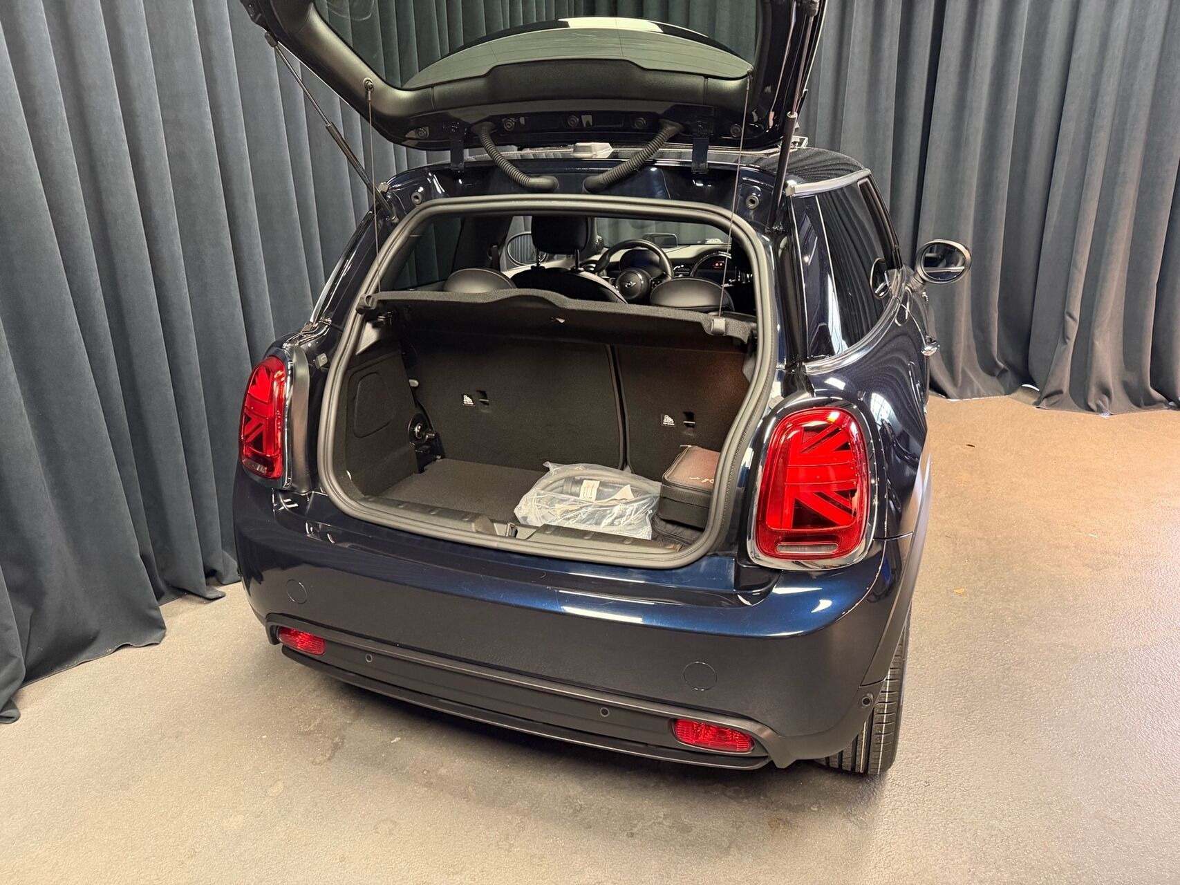 Sort Mini Cooper fra 2021