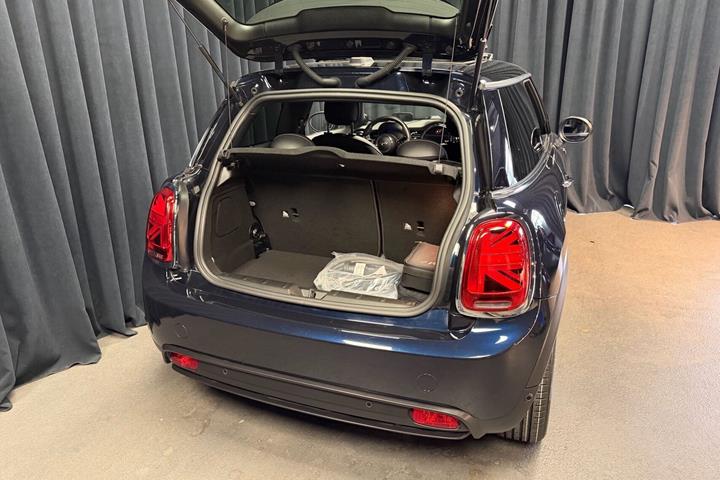 Sort Mini Cooper fra 2021