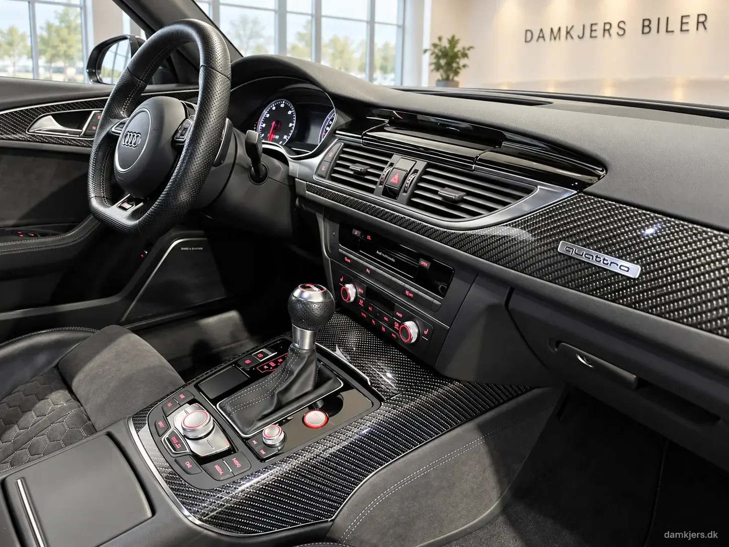 Sort Audi RS6 fra 2018