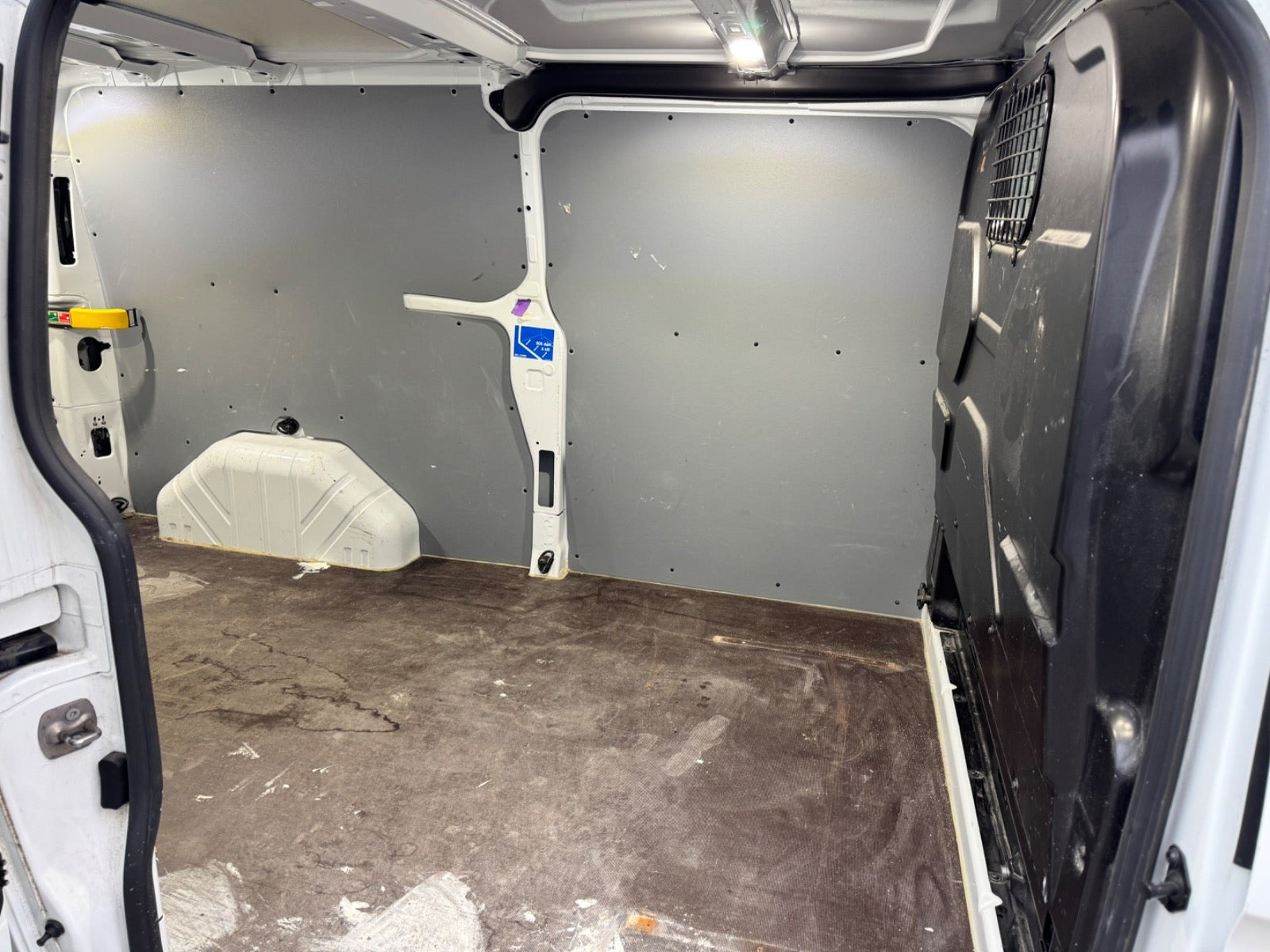 Hvid Ford Transit 350 L2 Van fra 2021