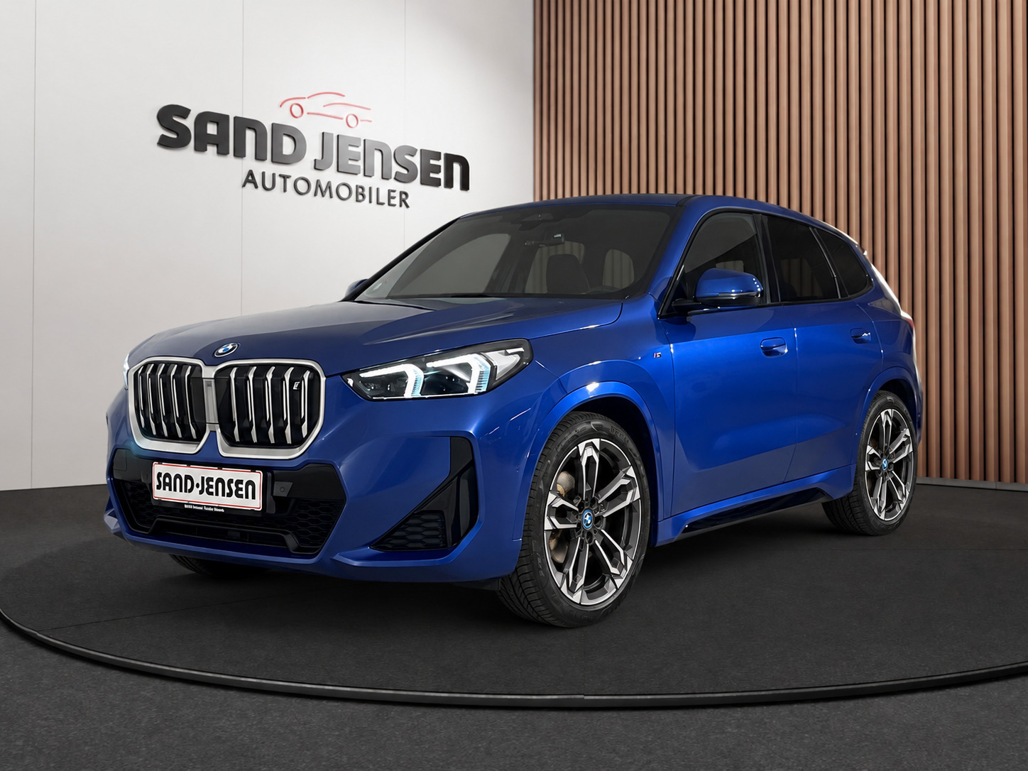 BMW iX1 xDrive30 M-Sport Premium