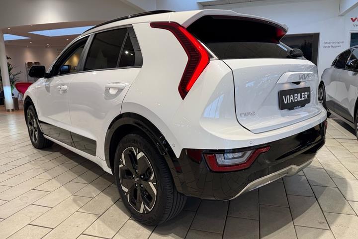 Hvid Kia Niro EV fra 2023