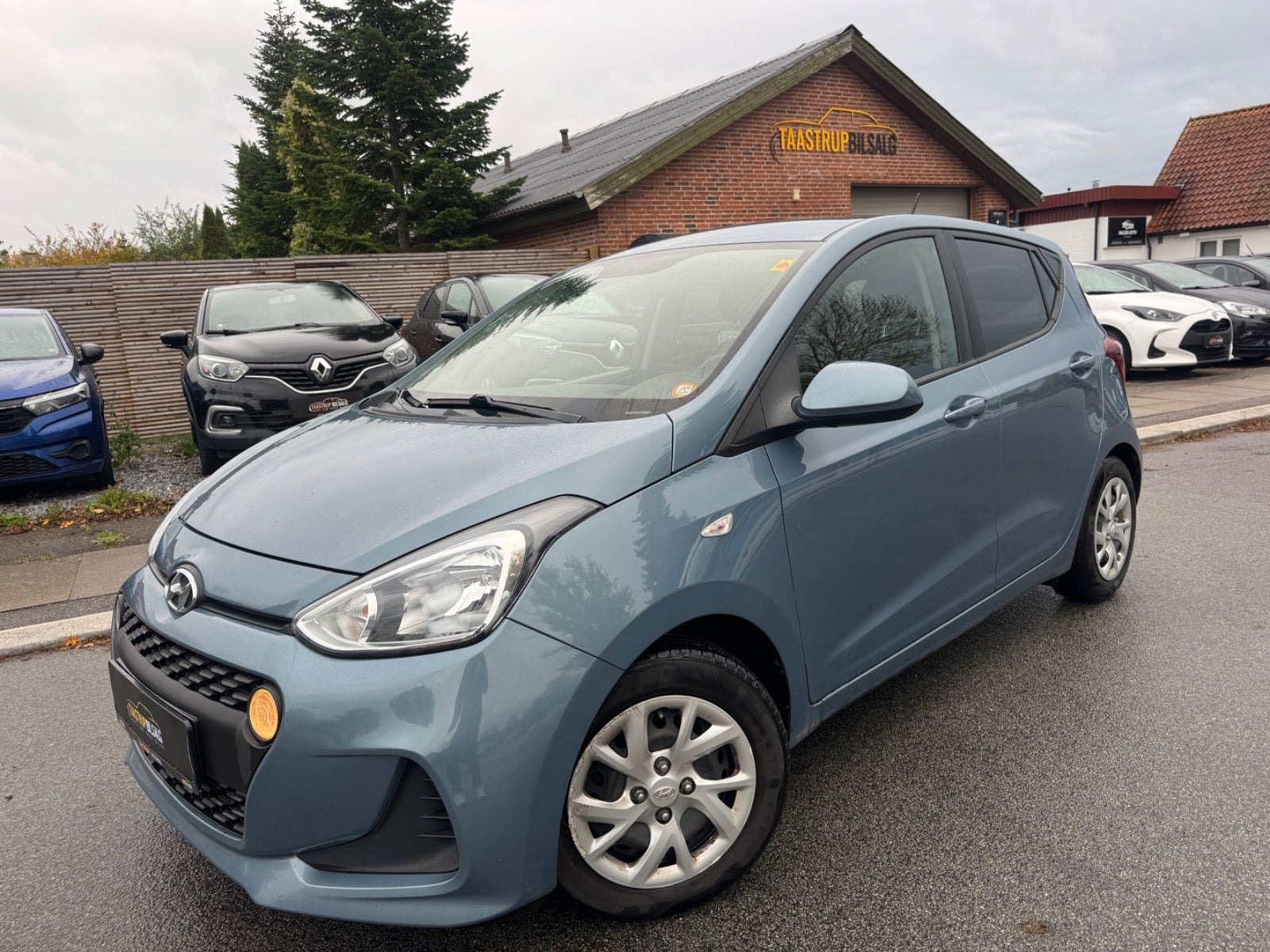 Hyundai i10 1,0 Spring Deluxe