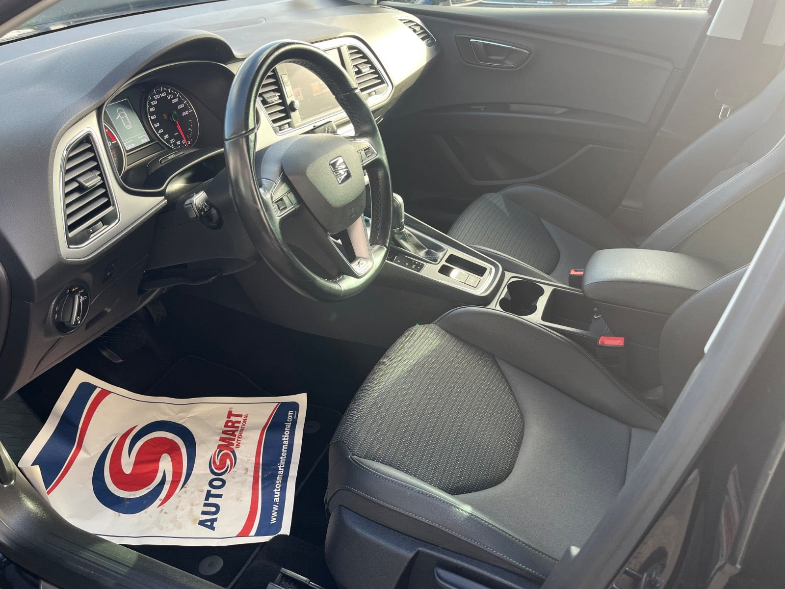 Sort Seat Leon fra 2017