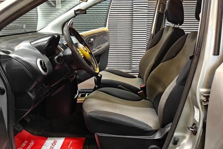undefined Nissan Note fra 2010