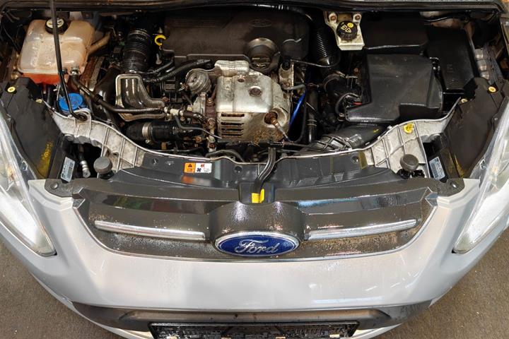undefined Ford C-MAX fra 2013
