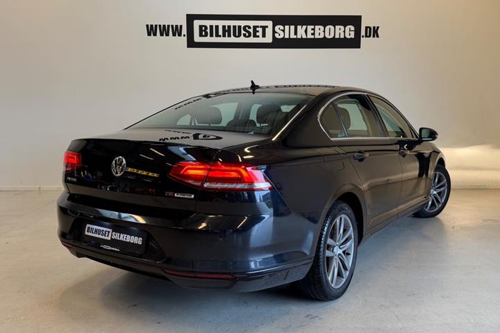 undefined VW Passat fra 2016