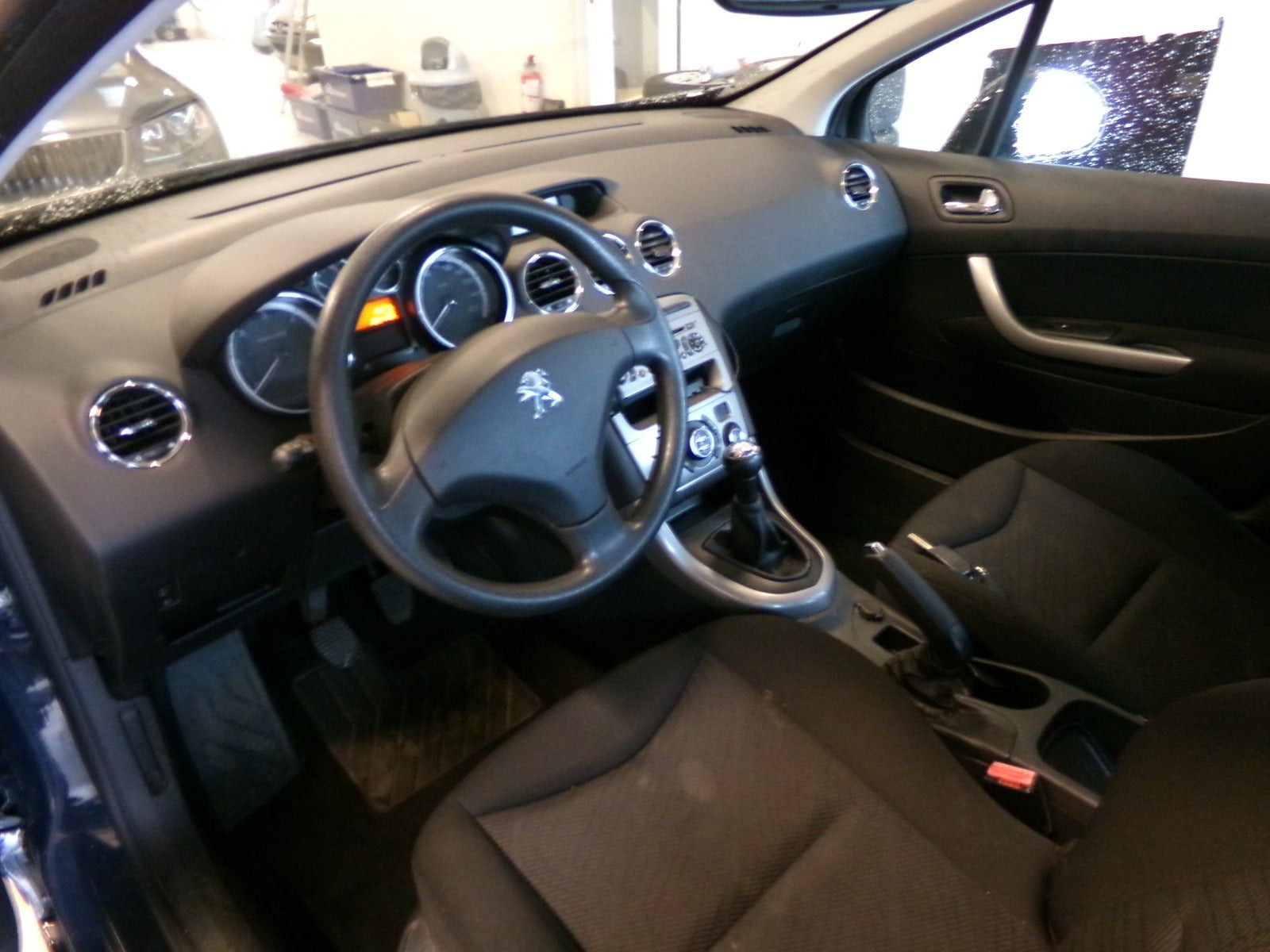 undefined Peugeot 308 fra 2010