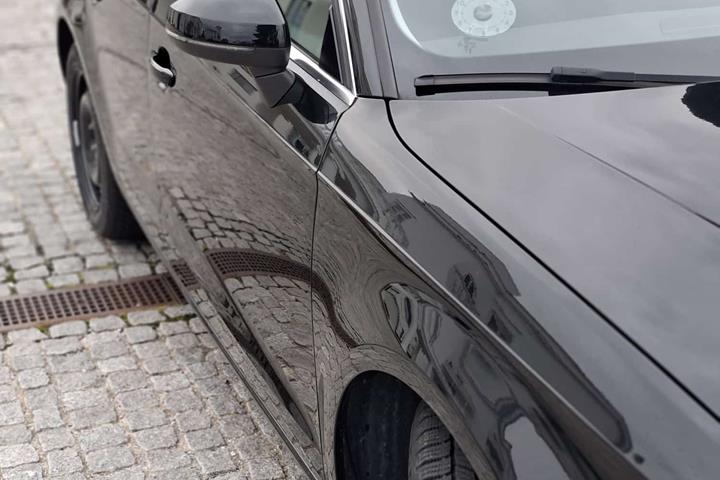 Sort Audi A3 Sportback fra 2015