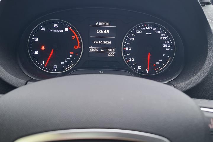 Sort Audi A3 Sportback fra 2015