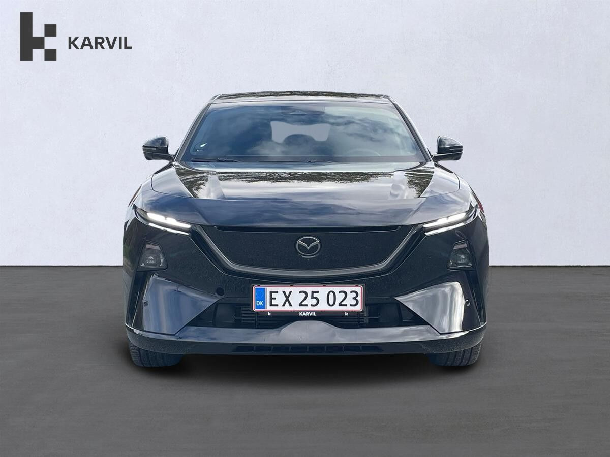 Sort Mazda CX-6e fra 2026