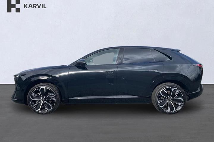 Sort Mazda CX-6e fra 2026
