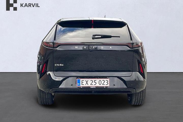 Sort Mazda CX-6e fra 2026