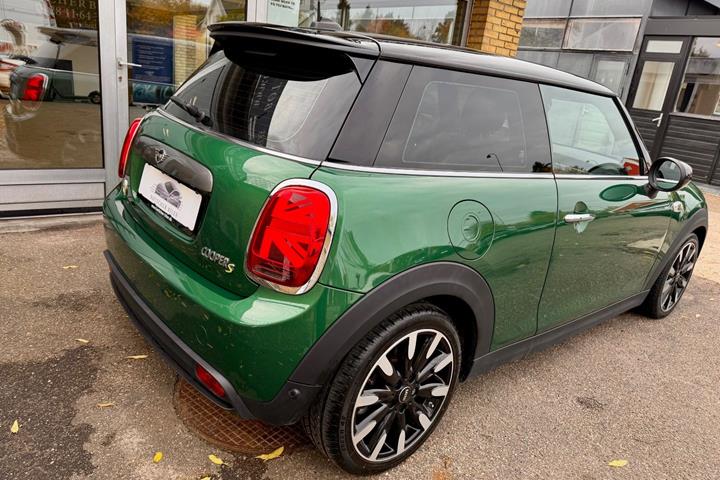 Grøn Mini Cooper SE fra 2020