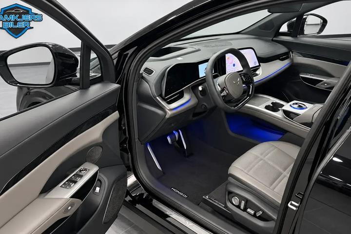 Sort Hongqi EHS7 fra 2025