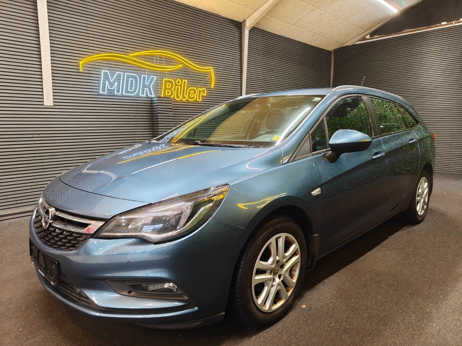 undefined Opel Astra fra 2016