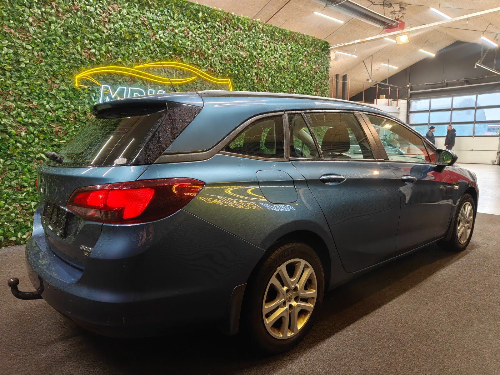 undefined Opel Astra fra 2016