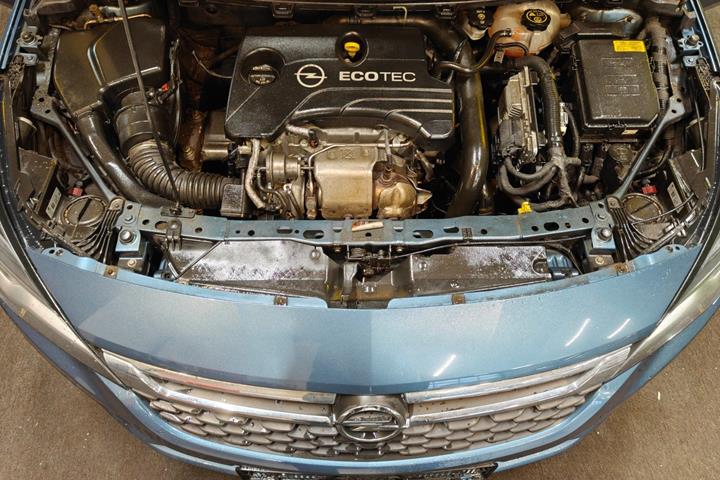 undefined Opel Astra fra 2016