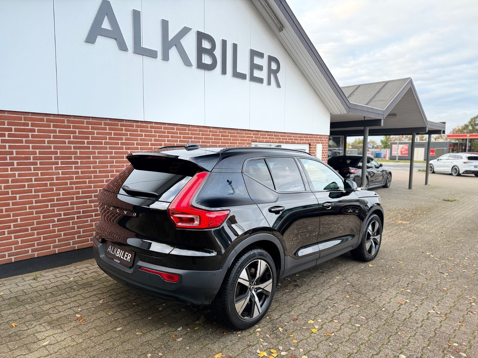 Sort Volvo XC40 fra 2022