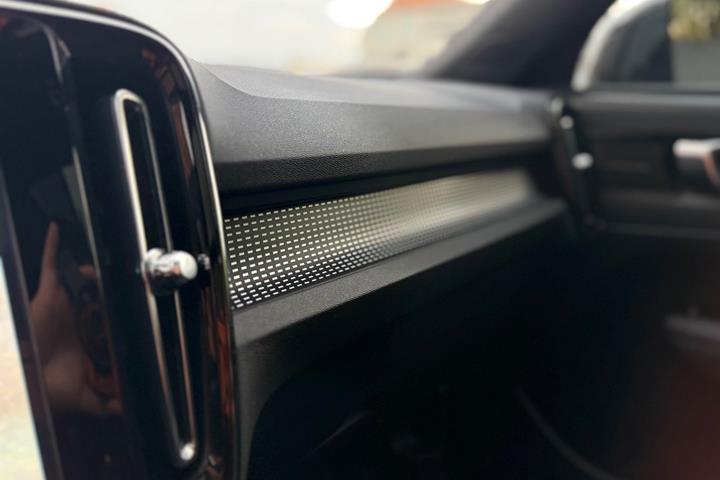 Sort Volvo XC40 fra 2022