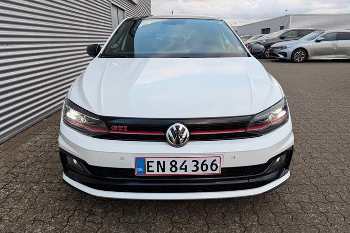 Hvid VW Polo fra 2018