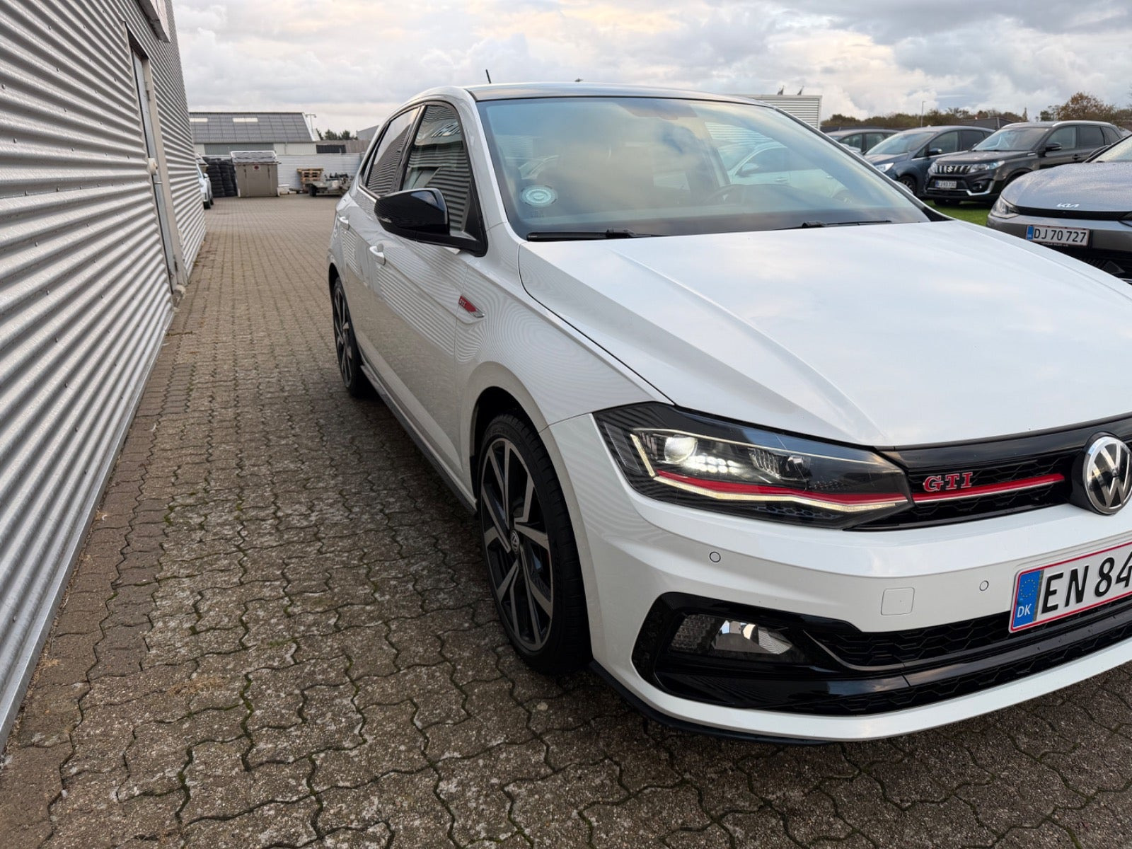 Hvid VW Polo fra 2018
