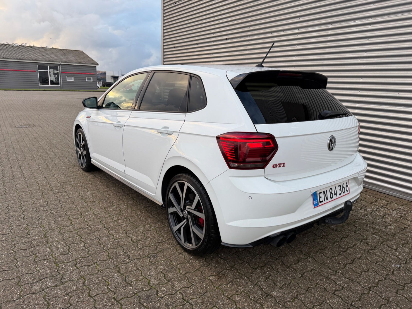 Hvid VW Polo fra 2018