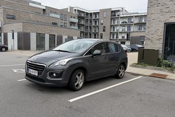 Peugeot 3008 1,6 e-HDi Crossover ESG
