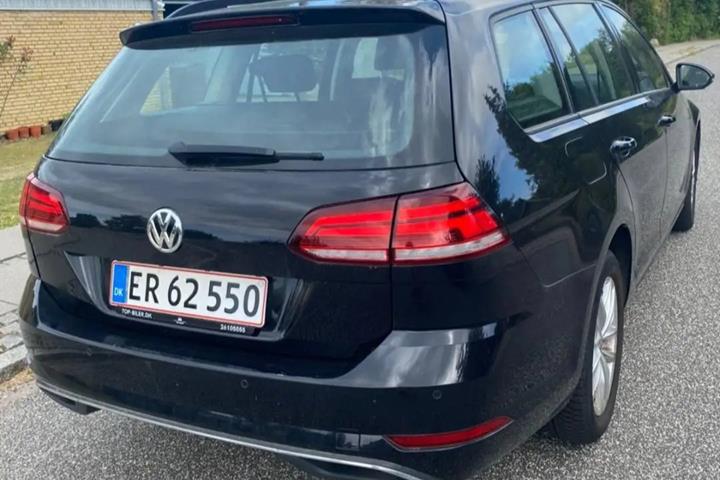 Sort VW Golf fra 2017