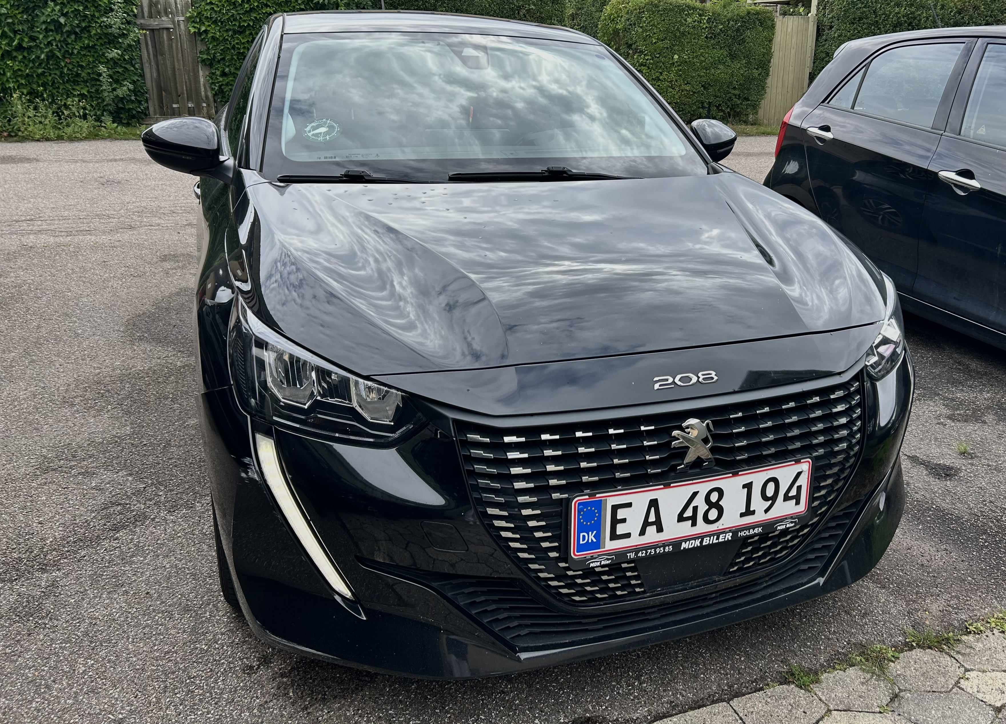 Peugeot 208 1,2 PureTech 100 5D EAT8