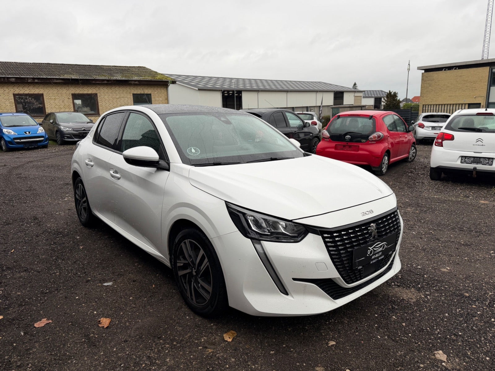 undefined Peugeot 208 fra 2020