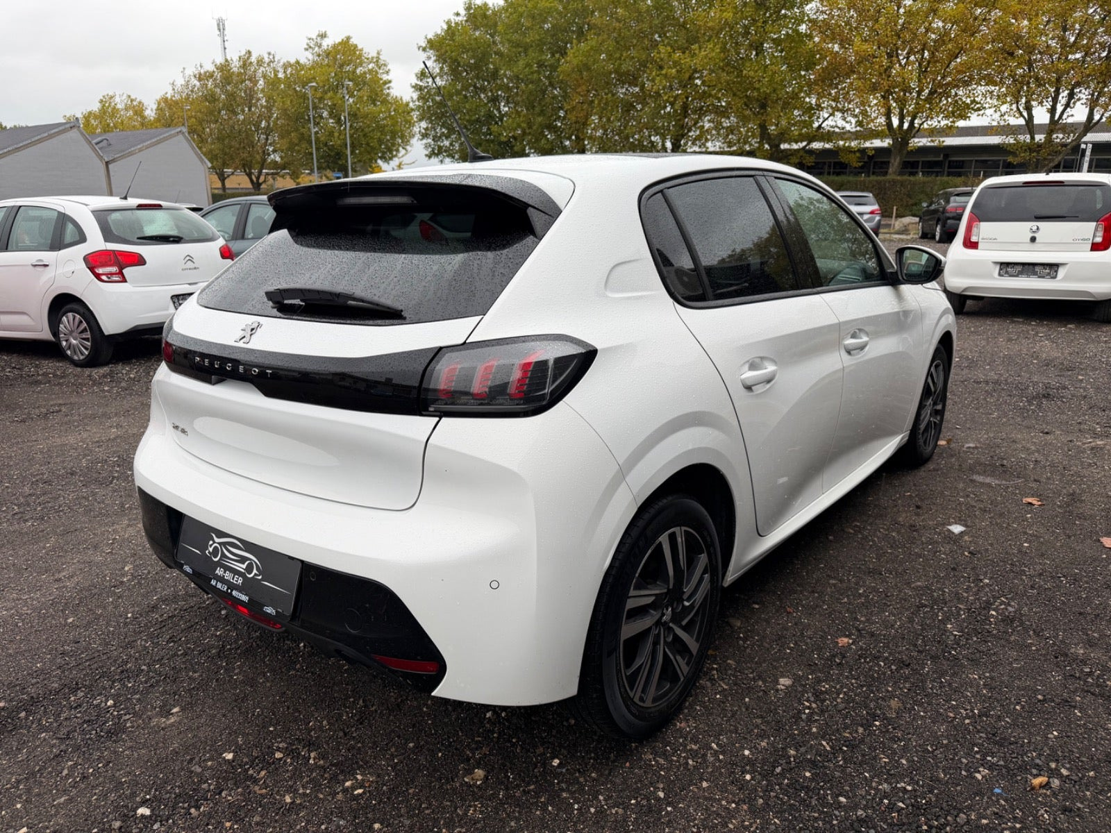 undefined Peugeot 208 fra 2020