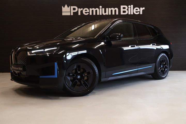 Sort BMW iX fra 2023