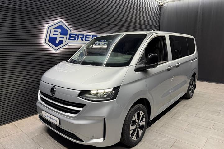 Sølv VW e-Caravelle fra 2025