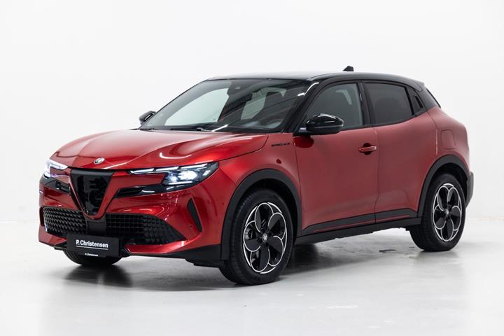 Rød Alfa Romeo Junior fra 2025