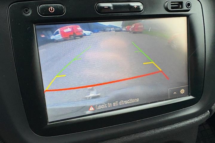 Sort Dacia Dokker fra 2018