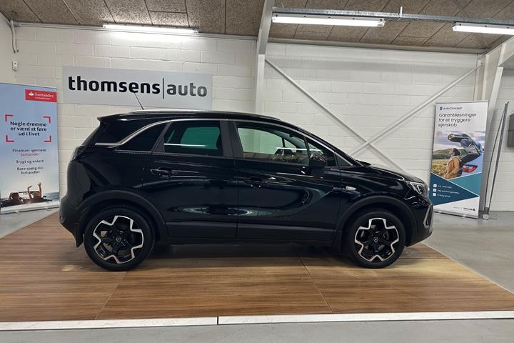 Sort Opel Crossland fra 2021