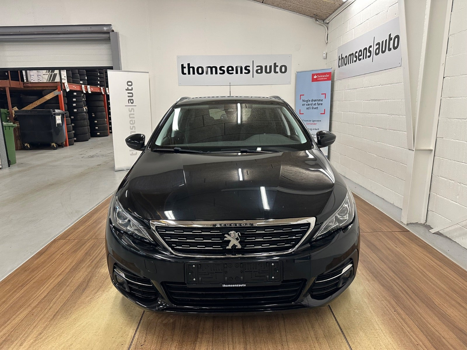 Sort Peugeot 308 fra 2020