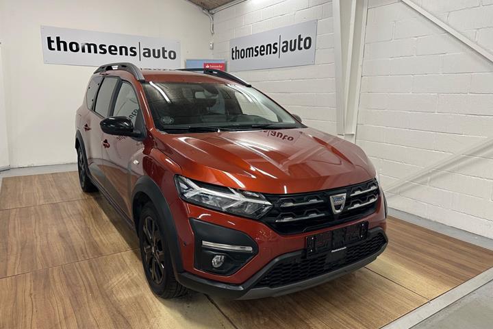 Rød Dacia Jogger fra 2022