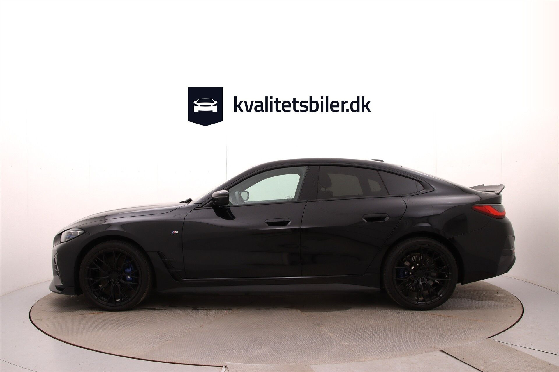 Sort BMW i4 fra 2024