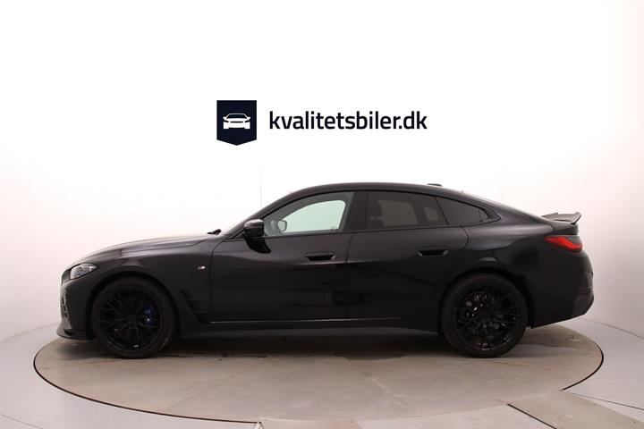Sort BMW i4 fra 2024
