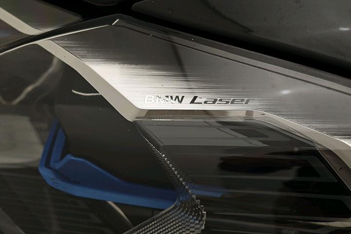 Sort BMW i4 fra 2024