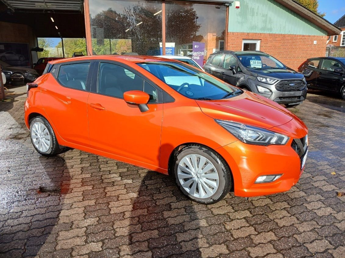 Orange Nissan Micra fra 2018