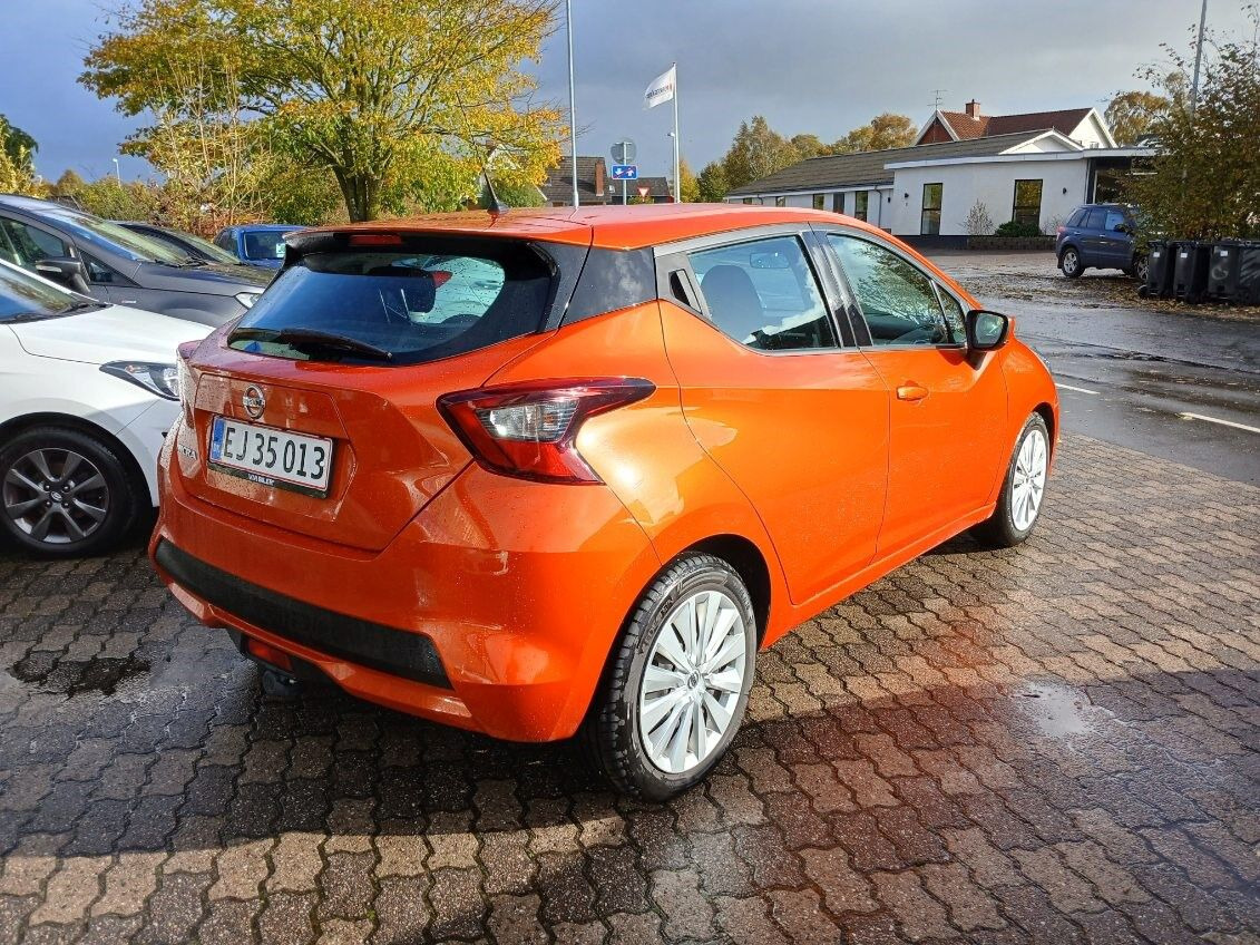 Orange Nissan Micra fra 2018