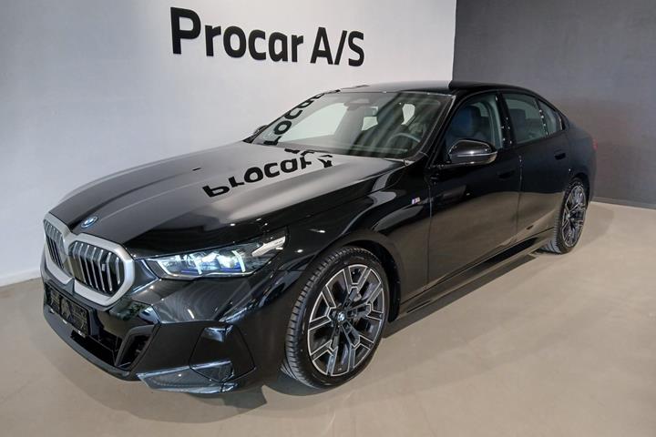 Sort BMW i5 fra 2025