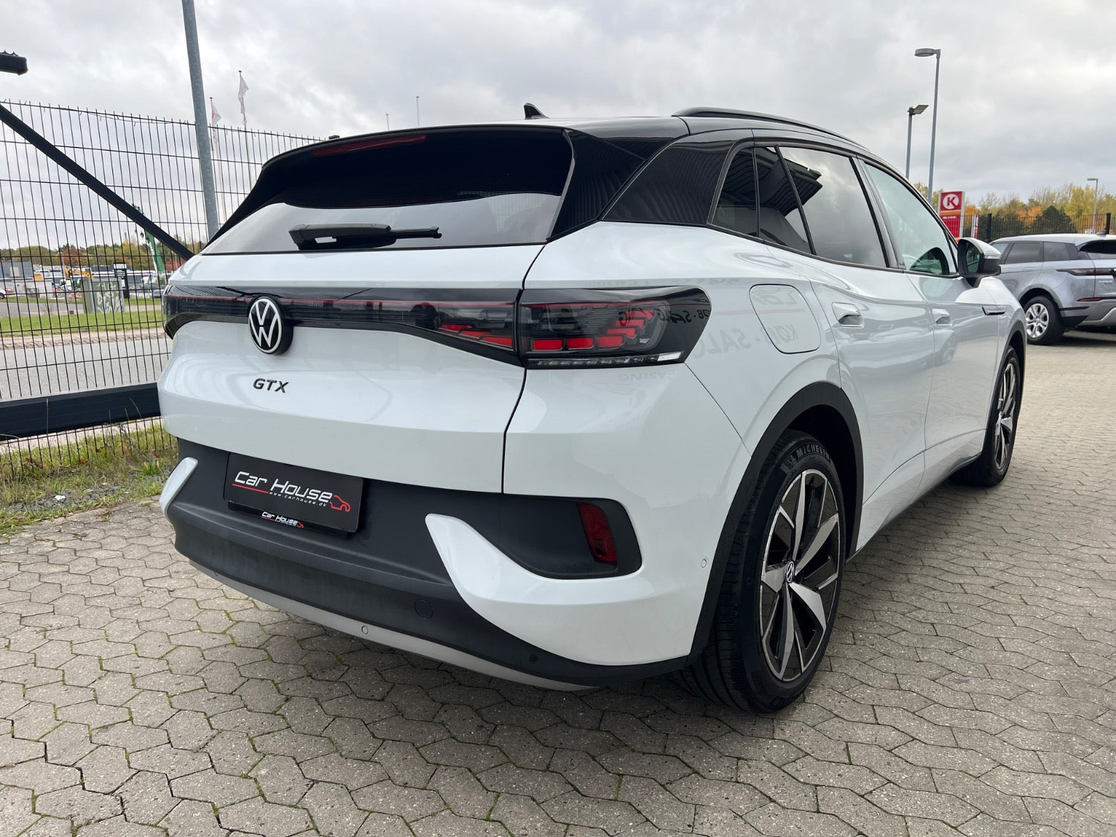 Hvid VW ID.4 fra 2023
