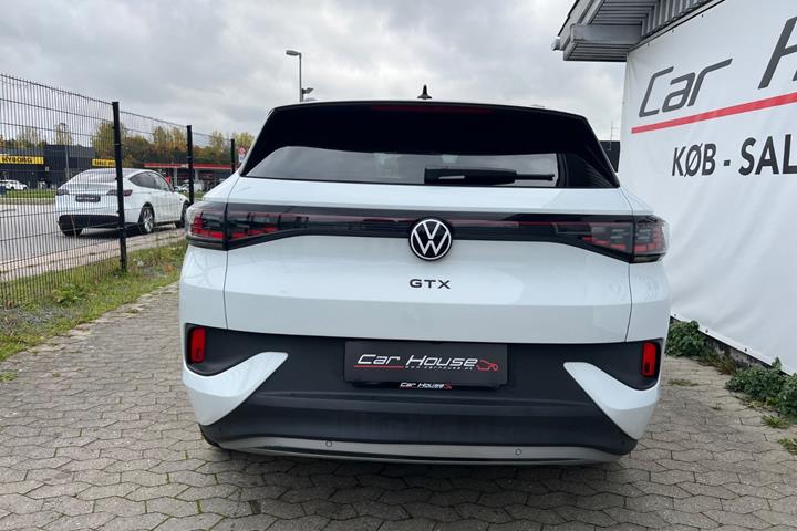 Hvid VW ID.4 fra 2023