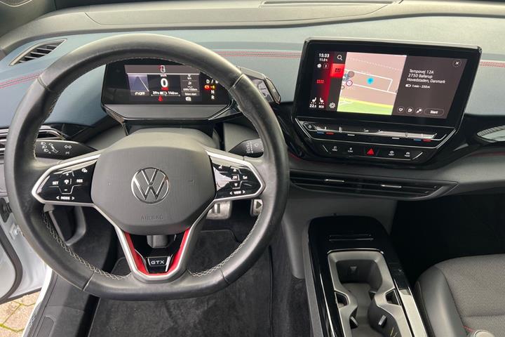 Hvid VW ID.4 fra 2023