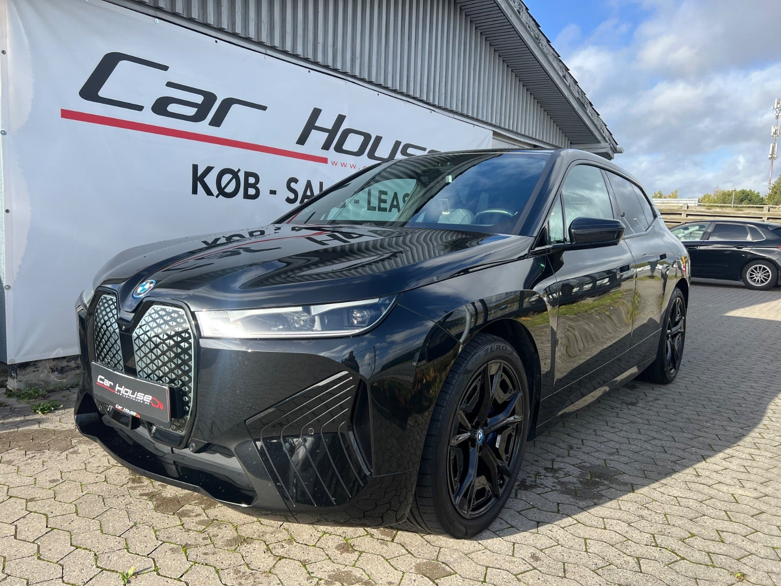 BMW iX xDrive40 Supercharged Sport